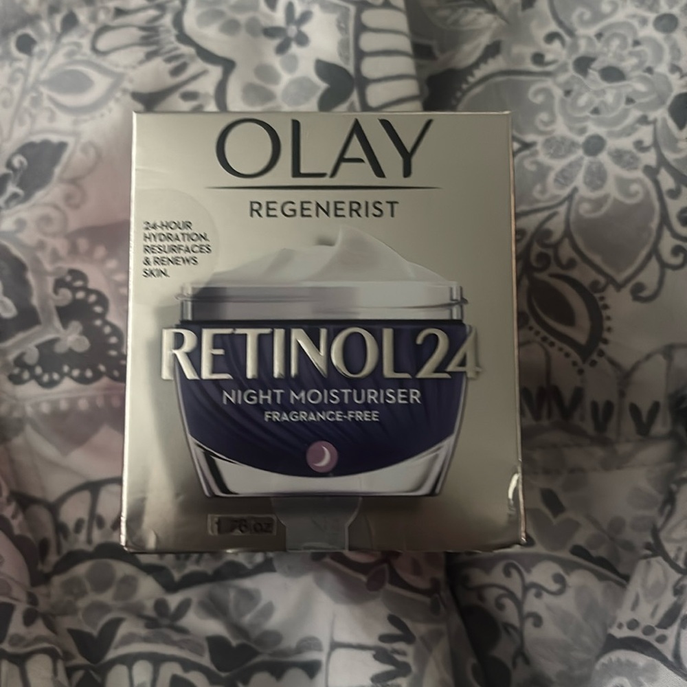 Olay Regenerist Retinol 24 Night Moisturizer - Fragrance Free